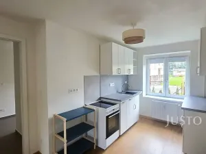 Pronájem bytu 1+1, Písek, Smetanovo nám., 38 m2