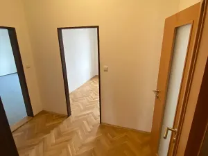 Pronájem bytu 3+1, Praha - Radotín, Horymírovo náměstí, 94 m2