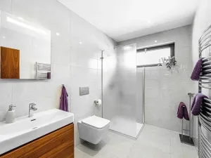 Prodej rodinného domu, Kamenice, Topasová, 130 m2