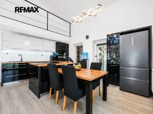 Prodej rodinného domu, Jabloňov, 154 m2