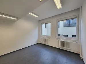 Pronájem kanceláře, Brno, Okružní, 15 m2
