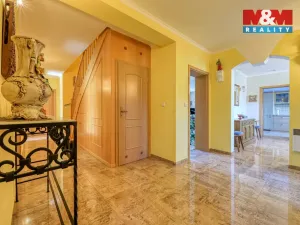 Prodej rodinného domu, Plzeň, Do Luk, 260 m2