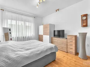 Prodej činžovního domu, Sezemice, Jungmannova, 690 m2