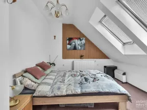 Prodej činžovního domu, Sezemice, Jungmannova, 690 m2