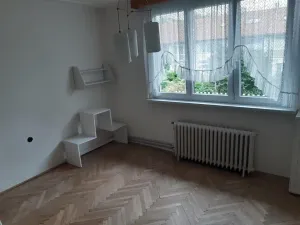 Prodej bytu 3+1, Praha - Strašnice, Dvouletky, 86 m2