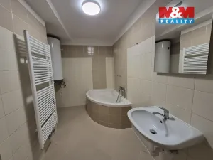 Pronájem bytu 3+1, Nový Bor - Janov, 90 m2