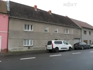 Prodej rodinného domu, Hoštka, Petra Bezruče, 150 m2