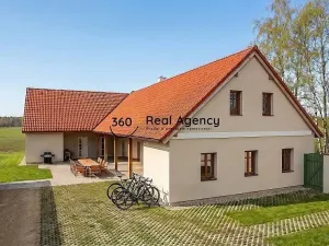 Prodej ubytování, Hranice, 346 m2