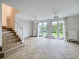 Prodej rodinného domu, Bašť, Kostelecká, 145 m2