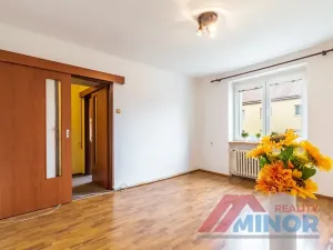 Pronájem bytu 1+1, Slaný, Rabasova, 28 m2