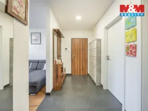 Prodej bytu 3+1, Praha - Prosek, Bílinská, 54 m2