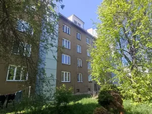 Prodej bytu 2+1, Praha - Strašnice, Ke Strašnické, 39 m2