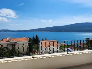 Prodej bytu 4+kk, Bijela, Černá Hora, 105 m2