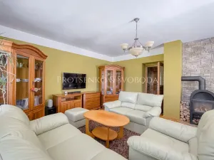 Prodej rodinného domu, Ledečko, 257 m2