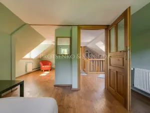 Prodej rodinného domu, Ledečko, 257 m2