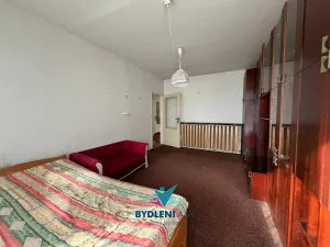 Prodej bytu 2+1, Krupka, Karla Čapka, 62 m2