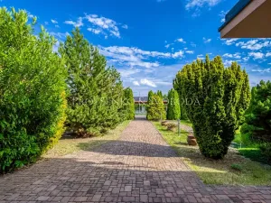 Prodej rodinného domu, Vestec, Průběžná, 427 m2