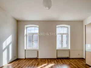 Prodej kanceláře, Mělník, Českolipská, 418 m2