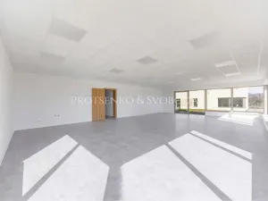 Pronájem kanceláře, Velká Bíteš, 270 m2