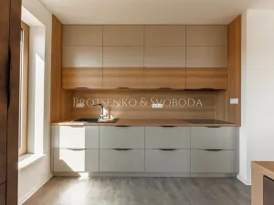 Pronájem kanceláře, Velká Bíteš, 937 m2