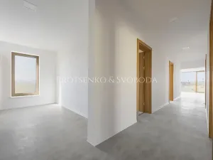 Pronájem kanceláře, Velká Bíteš, 937 m2