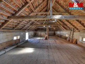 Prodej rodinného domu, Oplot, 140 m2