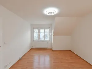 Pronájem rodinného domu, Praha - Nebušice, Na Malé Šárce, 360 m2
