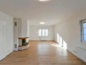 Pronájem rodinného domu, Praha - Nebušice, Na Malé Šárce, 360 m2
