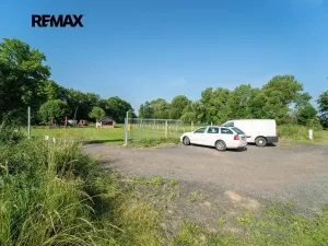 Prodej komerční nemovitosti, Chrášťany, 10917 m2