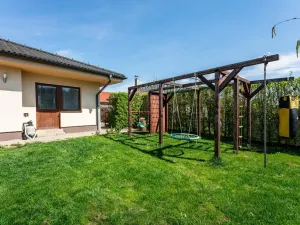 Prodej rodinného domu, Vyšehněvice, 167 m2