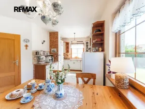 Prodej vícegeneračního domu, Předenice, 399 m2