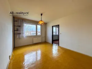 Prodej bytu 1+1, Teplice, Antala Staška, 35 m2