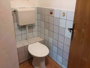 Pronájem bytu 2+1, Praha - Žižkov, Černínova, 39 m2