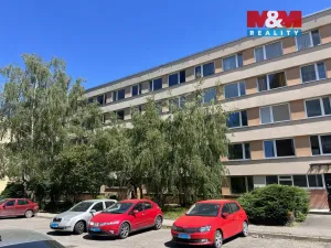 Pronájem bytu 1+kk, Kladno - Kročehlavy, Benešovská, 30 m2