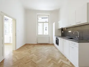 Pronájem bytu 2+1, Praha - Nové Město, Na Zderaze, 86 m2