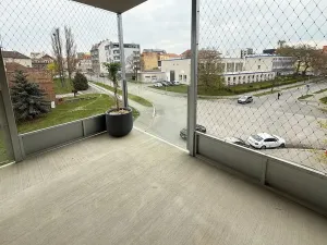 Pronájem bytu 2+kk, Plzeň, Zahradní, 57 m2