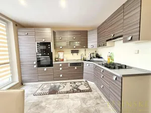 Pronájem bytu 2+1, Český Těšín, Ostravská, 64 m2