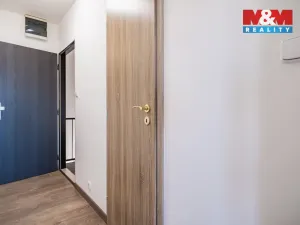 Prodej bytu 1+kk, Doubravčice, V bytovkách, 35 m2