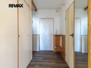 Prodej bytu 1+kk, Kladno, Ostravská, 35 m2