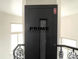 Pronájem bytu 3+1, Praha - Bubeneč, U akademie, 130 m2