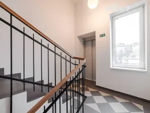 Prodej bytu 2+kk, Praha - Libeň, V zahradách, 47 m2