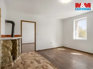 Pronájem bytu 2+1, Snědovice - Sukorady, 55 m2