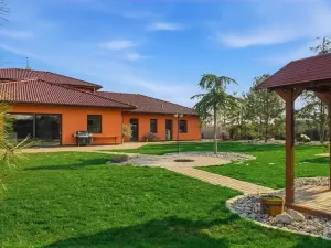 Prodej rodinného domu, Velké Přítočno, Sluneční, 350 m2