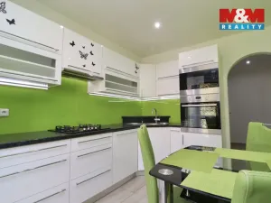 Pronájem bytu 2+1, Ostrov, S. K. Neumanna, 66 m2