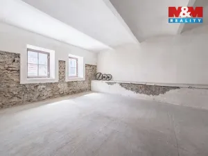 Prodej rodinného domu, Divišov, Horní náměstí, 213 m2