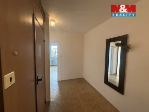 Pronájem bytu 2+kk, Praha - Kobylisy, Chotovická, 43 m2