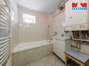 Prodej rodinného domu, Cheb, Kostelní náměstí, 148 m2