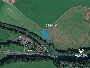 Prodej podílu pole, Hovězí, 592 m2