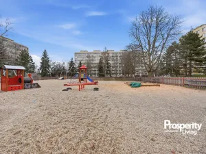 Prodej bytu 3+1, Praha - Bohnice, Toruňská, 81 m2