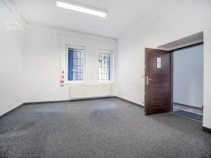 Prodej kanceláře, Mladá Boleslav, Ptácká, 305 m2